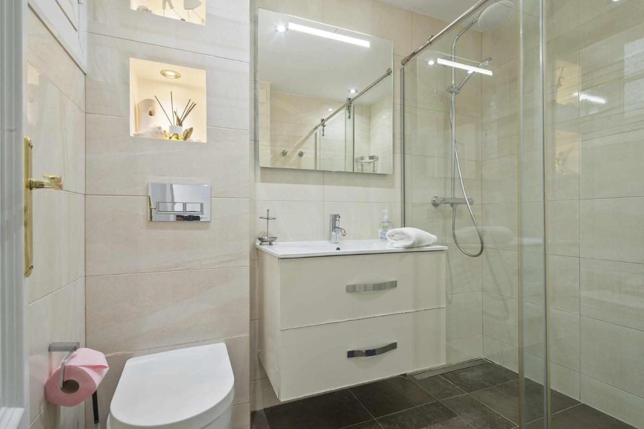 Apartment Marti Barcelona Buitenkant foto
